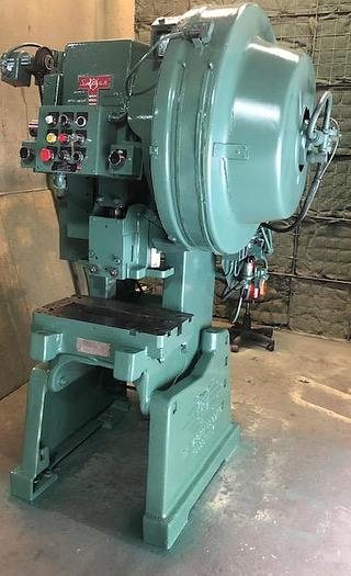 Used 25 Ton, V&O, No. 25ST, OBI PUNCH PRESS