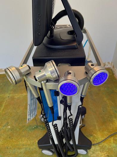 Used Edge Systems Hydrafacial MD w/ LED lights ~ Excellent Condition ~ Warranty ~