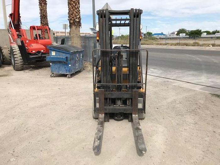 Used 2004 CAT C5000 FORKLIFT