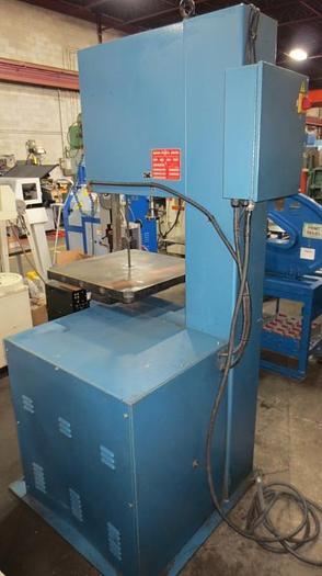 Used DOALL, 2013-V, 2006, VERTICAL BANDSAW