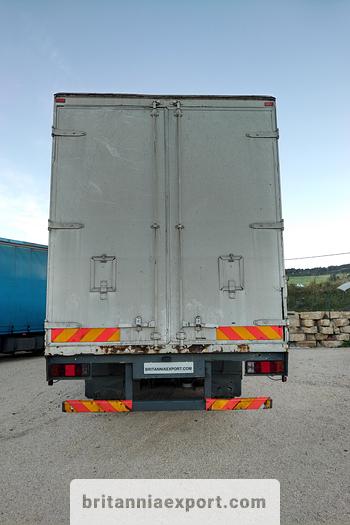 Usado 1992 SCANIA R 113M 380 6X2 26 ton Cold room