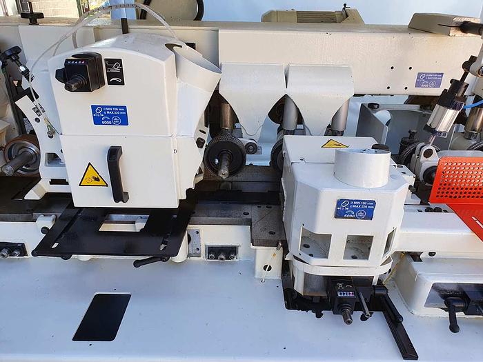 Used 2001 SCM Italy Automatic Throughfeed moulder SCM TOPSET XL, 7 heads