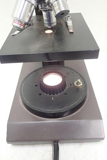 Used Swift Instruments Series COLLEGIATE 400 Microscope w/ 3 Objectives