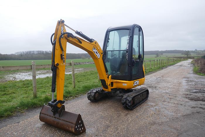 Used 2014 JCB 8018 CTS