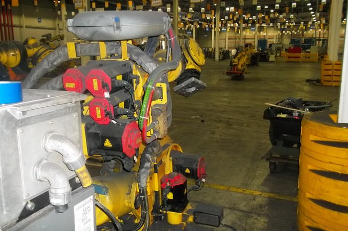 Used FANUC ROBOT LIQUIDATION SALE R2000iB/210F ROBOTS WITH R30iA CONTROLLERS (400) LOW HOUR UNITS AVAILABLE