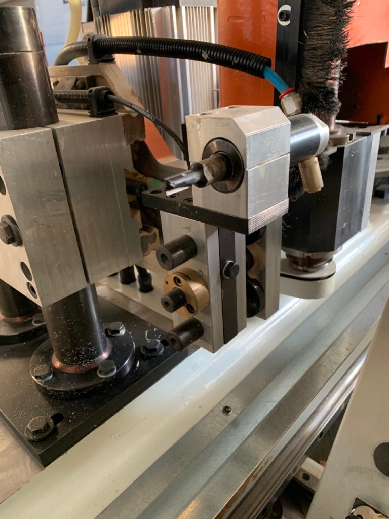 Usato 2008 Fresatrice doppia, marca Promac modello ID3G40