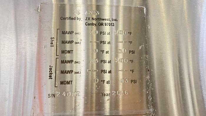 Used Tank, 3,875 Gallon, S/st, Jkt, 30 PSI, 125 BBL BriteTank, JVNW #C744693
