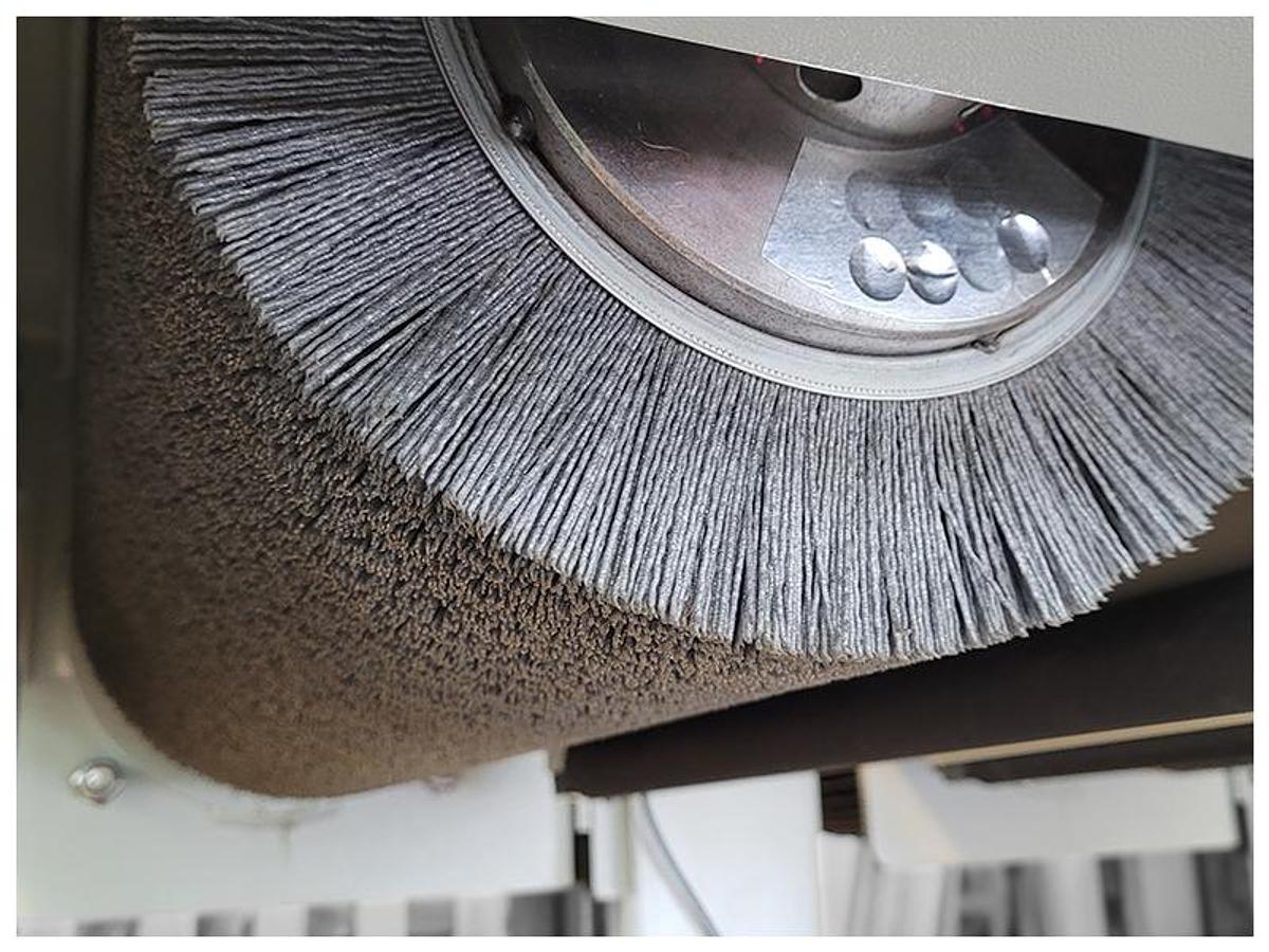 Cantek Wire Brush machine