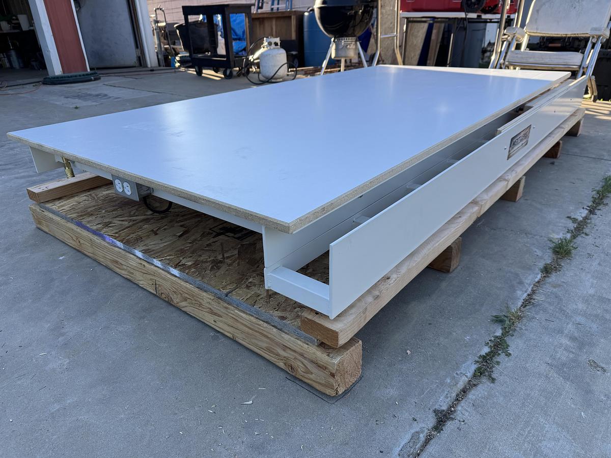 2K-48 Lift Table