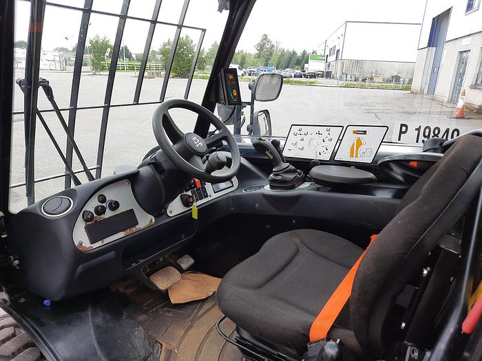 Used 2019 JCB 520-40