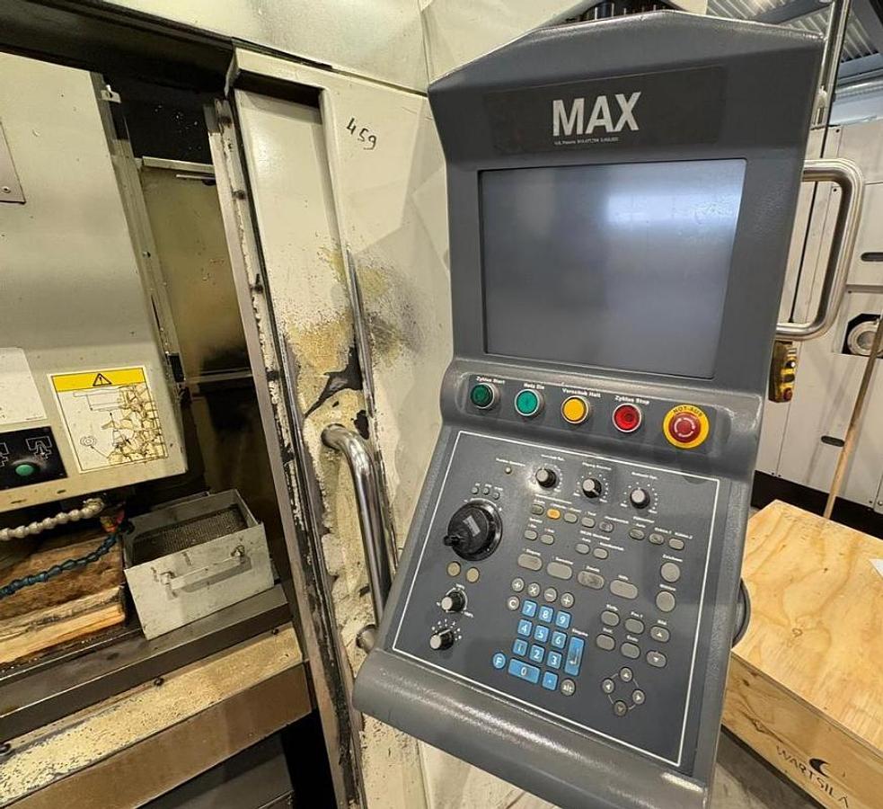 Usato CENTRO DI LAVORO 3 ASSI HURCO VM1