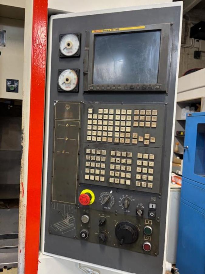Usato CENTRO DI LAVORO VERTICALE QUASER MV154P CON 4 ASSE NIKKEI