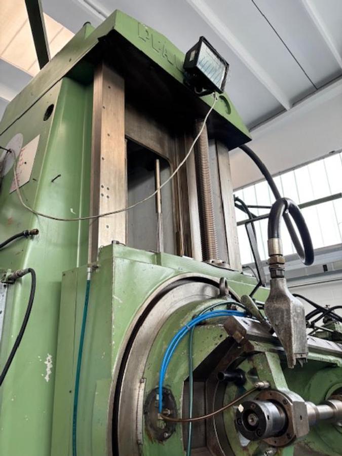 Usato Dentatrice a creatore PFAUTER P2001/3000