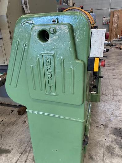 Used CLOVIS 180/1500 PARALLEL LATHE