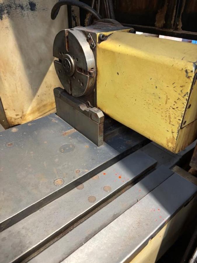 Usato CENTRO DI LAVORO VERTICALE QUASER MV154P CON 4 ASSE NIKKEI