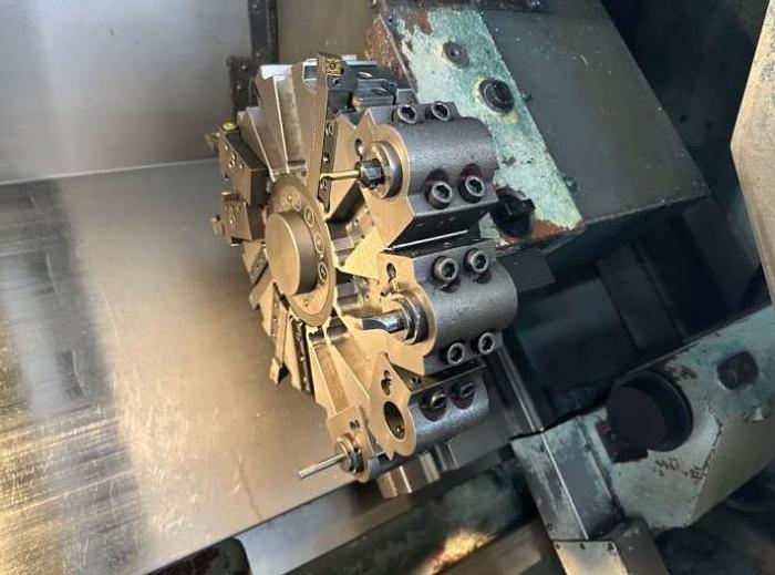 Usato TORNIO VICTOR V TURN 16 CNC FANUC