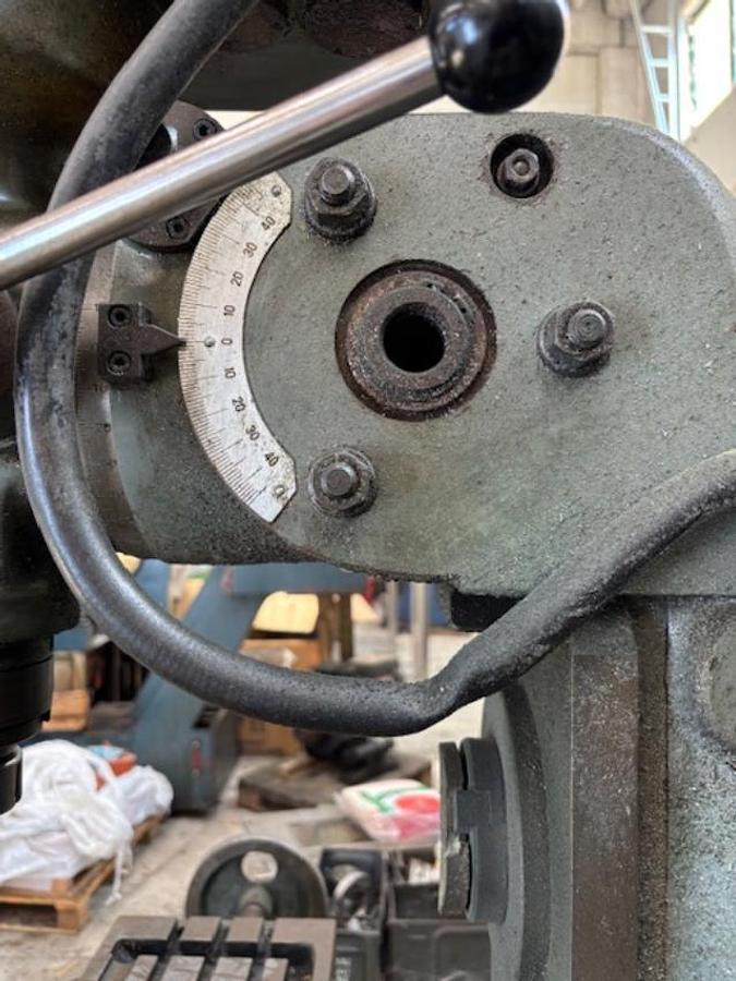 Usato Fresatrice Universale AREX Visualizzata