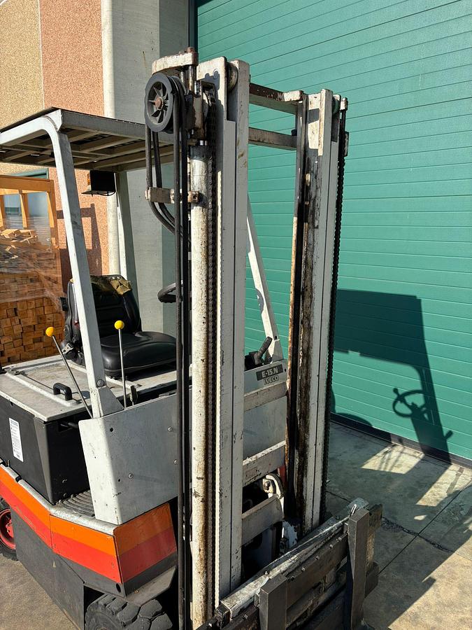 Usato CARRELLO ELEVATORE FIAT - OM E 15 N
