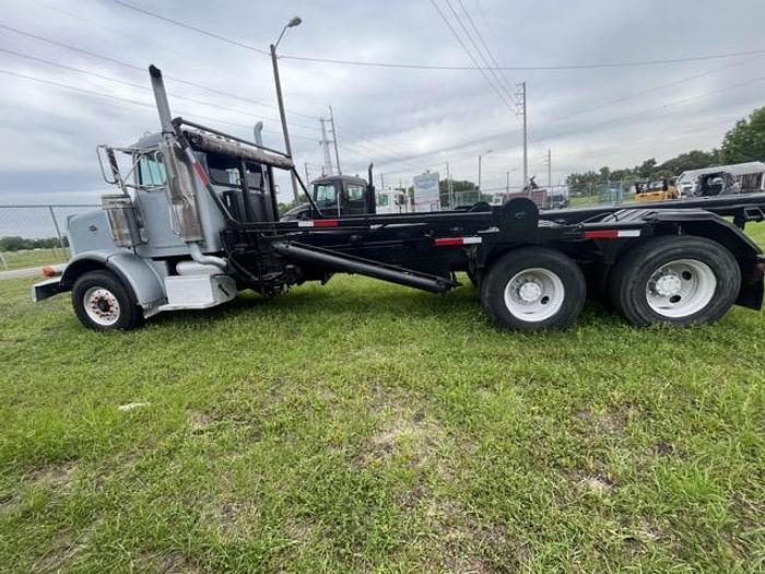 Used 2004 Peterbilt 357 Roll-Off