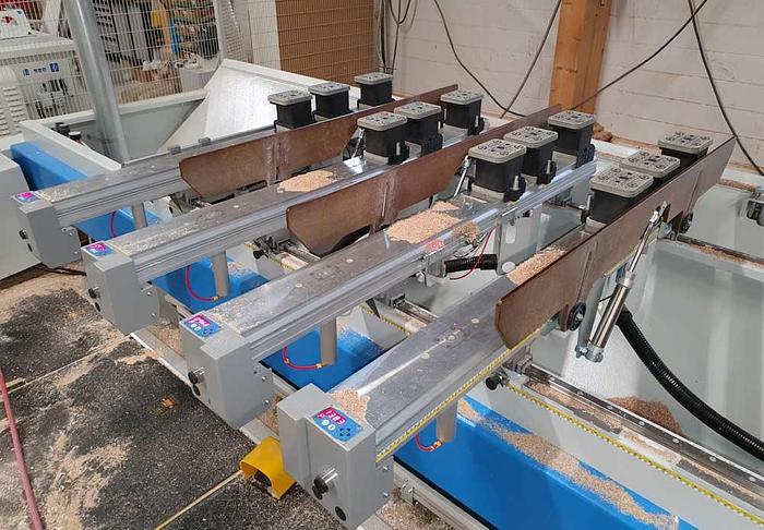 Used 2015 Masterwood Italy CNC machine center MASTERWOOD Project 265