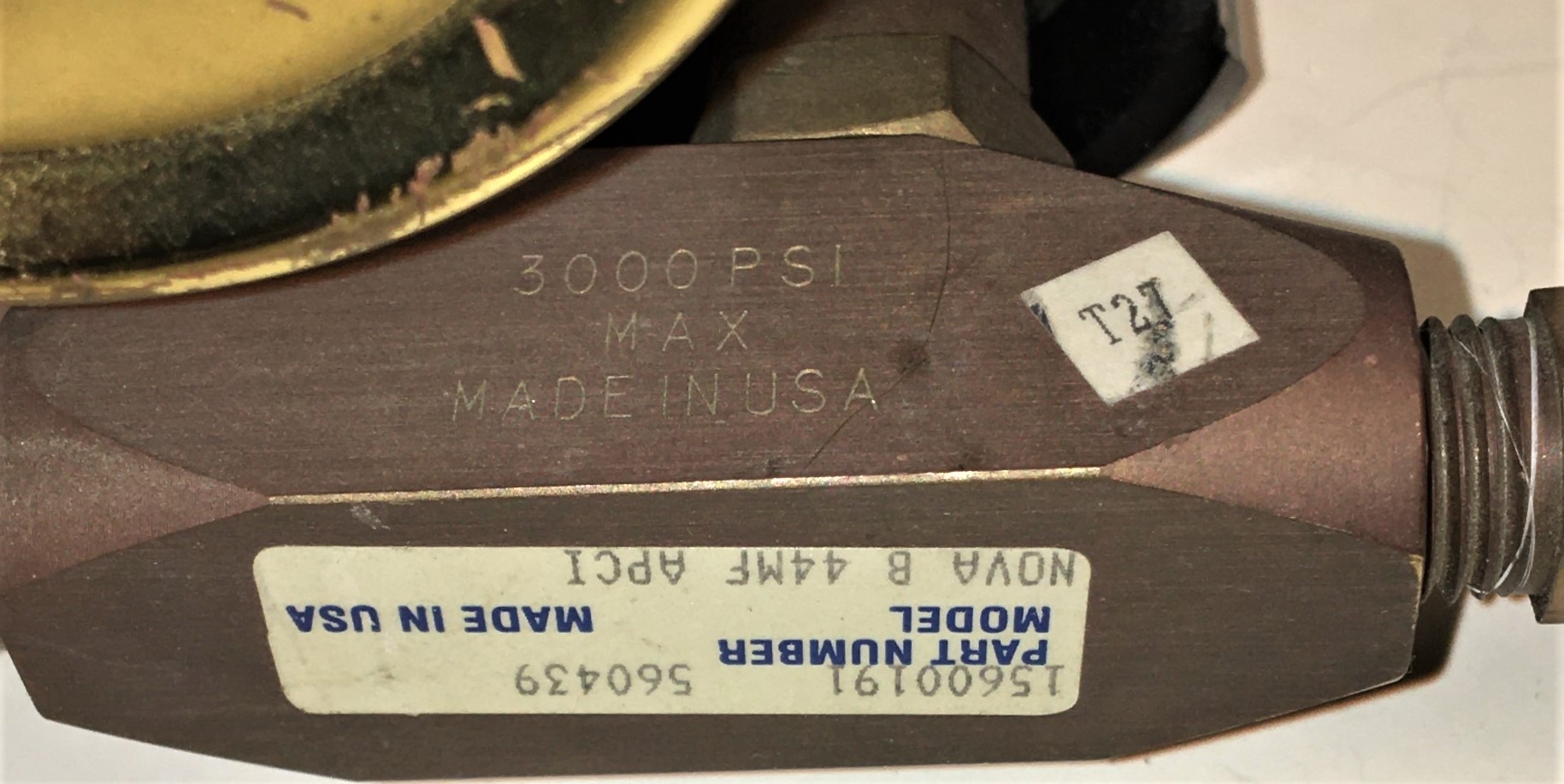 Used Air Products Nova B 44MF Dual Stage Regulator