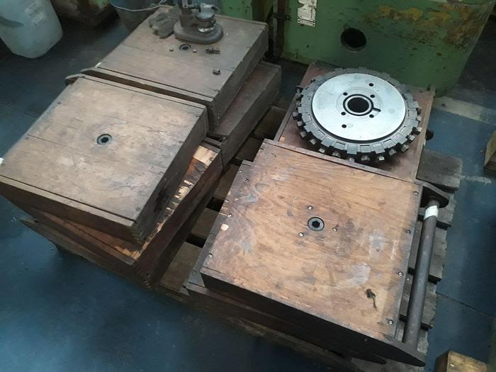 Used 1964 Saratov 528C GEAR CUTTING MACHINE