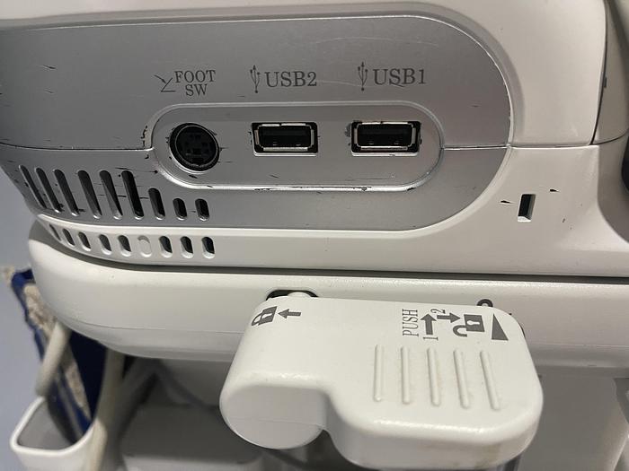 Gebraucht Hitachi/Aloka Noblus Ultraschallgerät auf Cart mit 2 Ultraschallsonden
