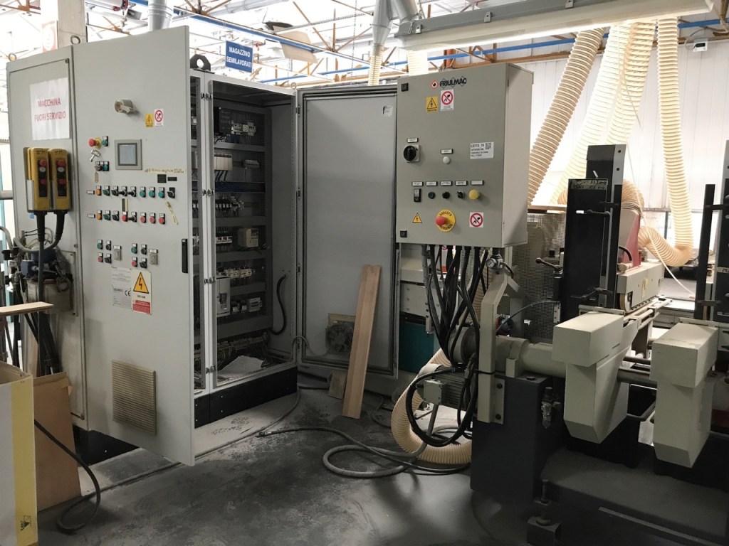 Usato 2001 Squadratrici in linea destra e sinistra a 2 gruppi, marca Celaschi