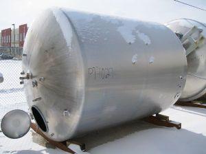 Used 2000 GALLON PROCESSOR TANK.  MUELLER