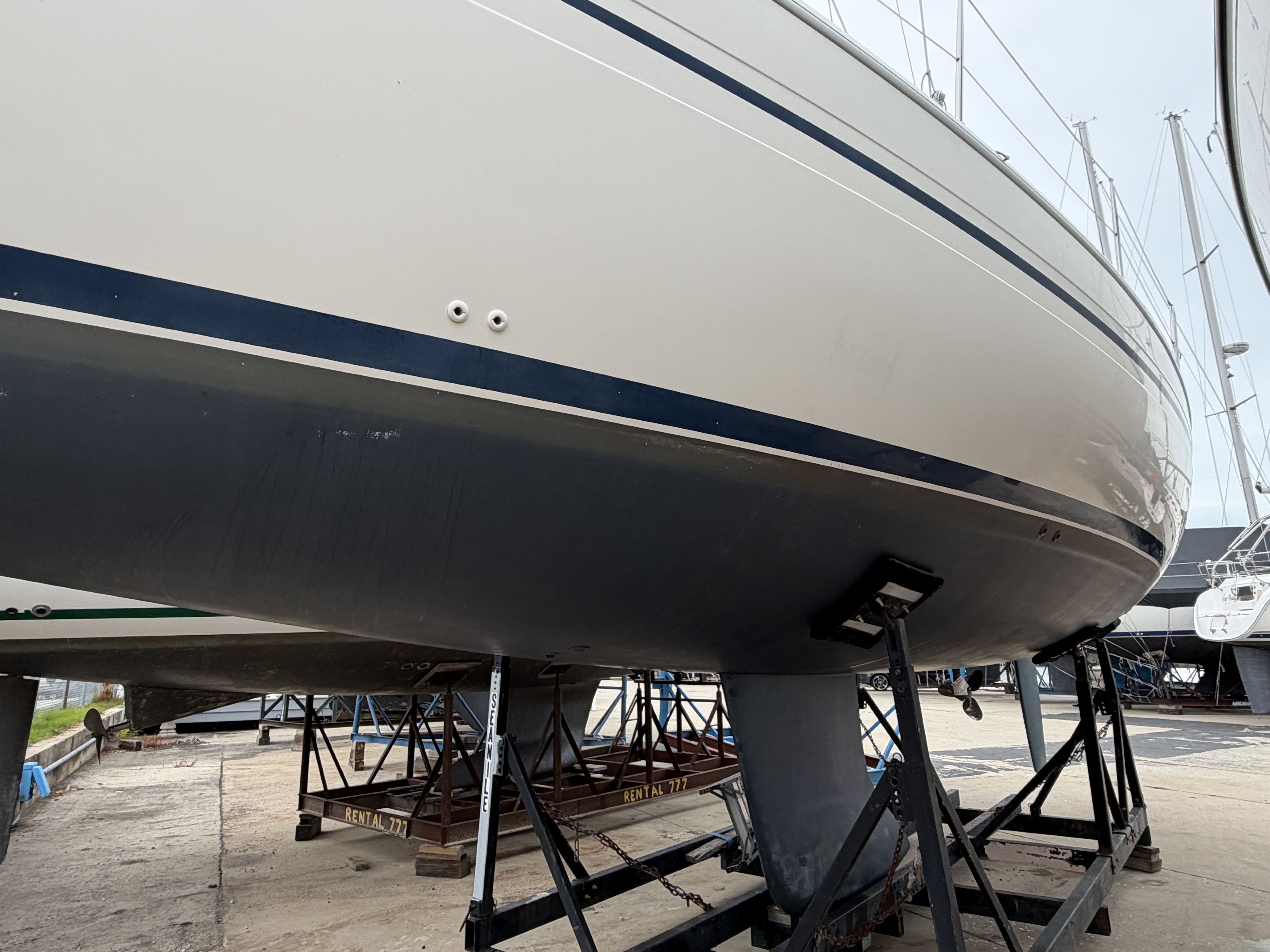 Used 2004 Bavaria 38