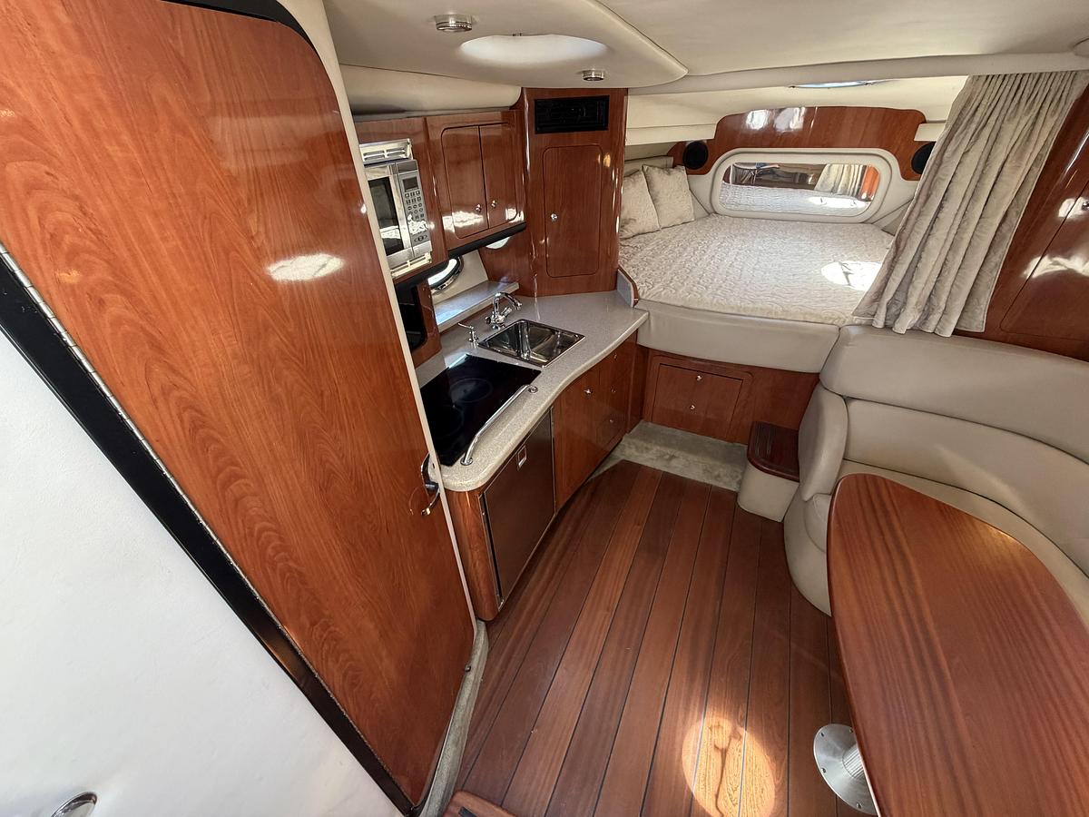 Used 2008 Crownline 340 CR