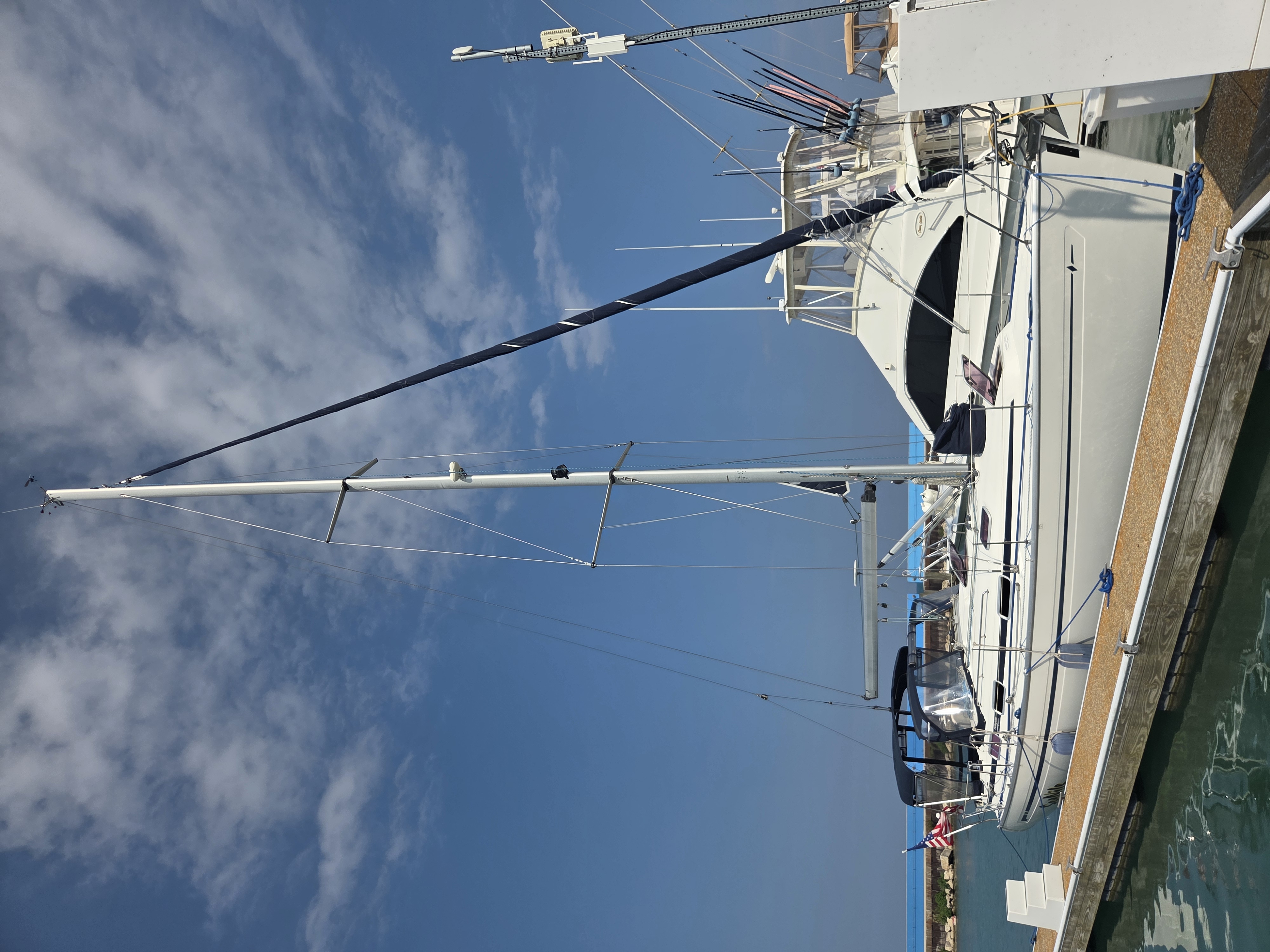 Used 2004 Bavaria 38