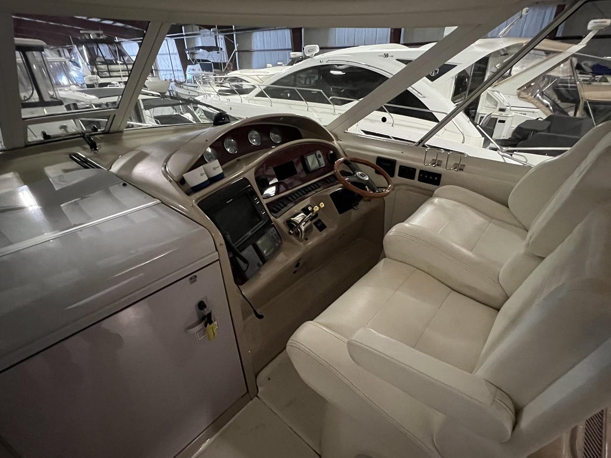 Used 2004 Sea Ray 390 Motor Yacht
