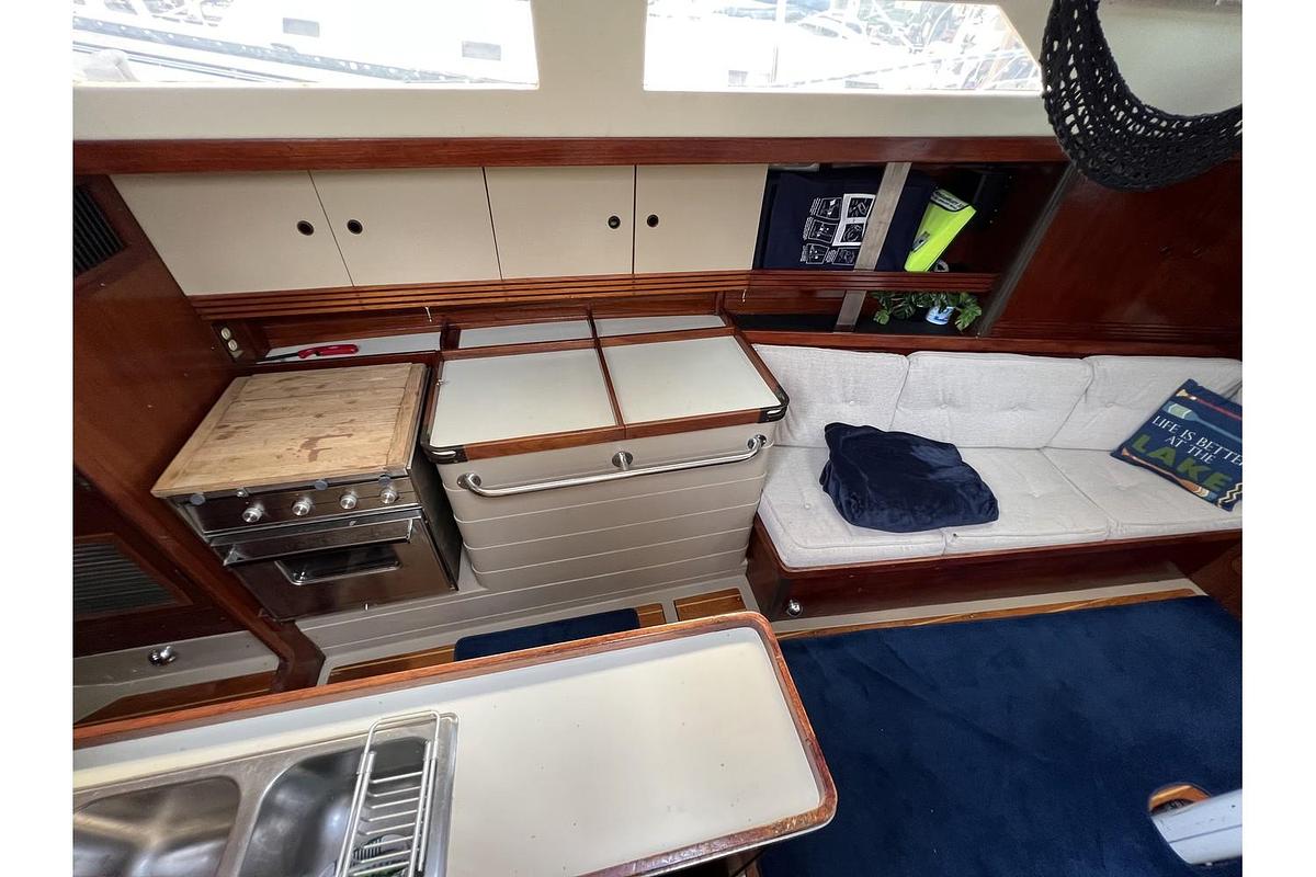 Used 1985 C&C Landfall 39