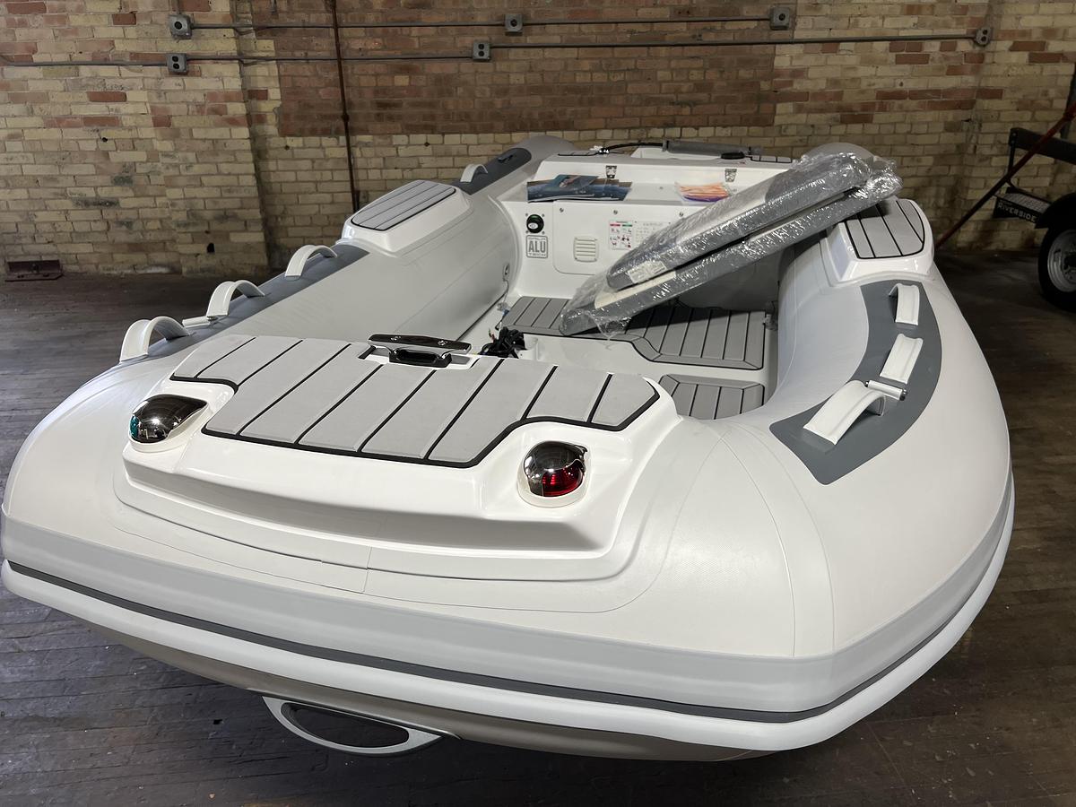 2026 Gala V330