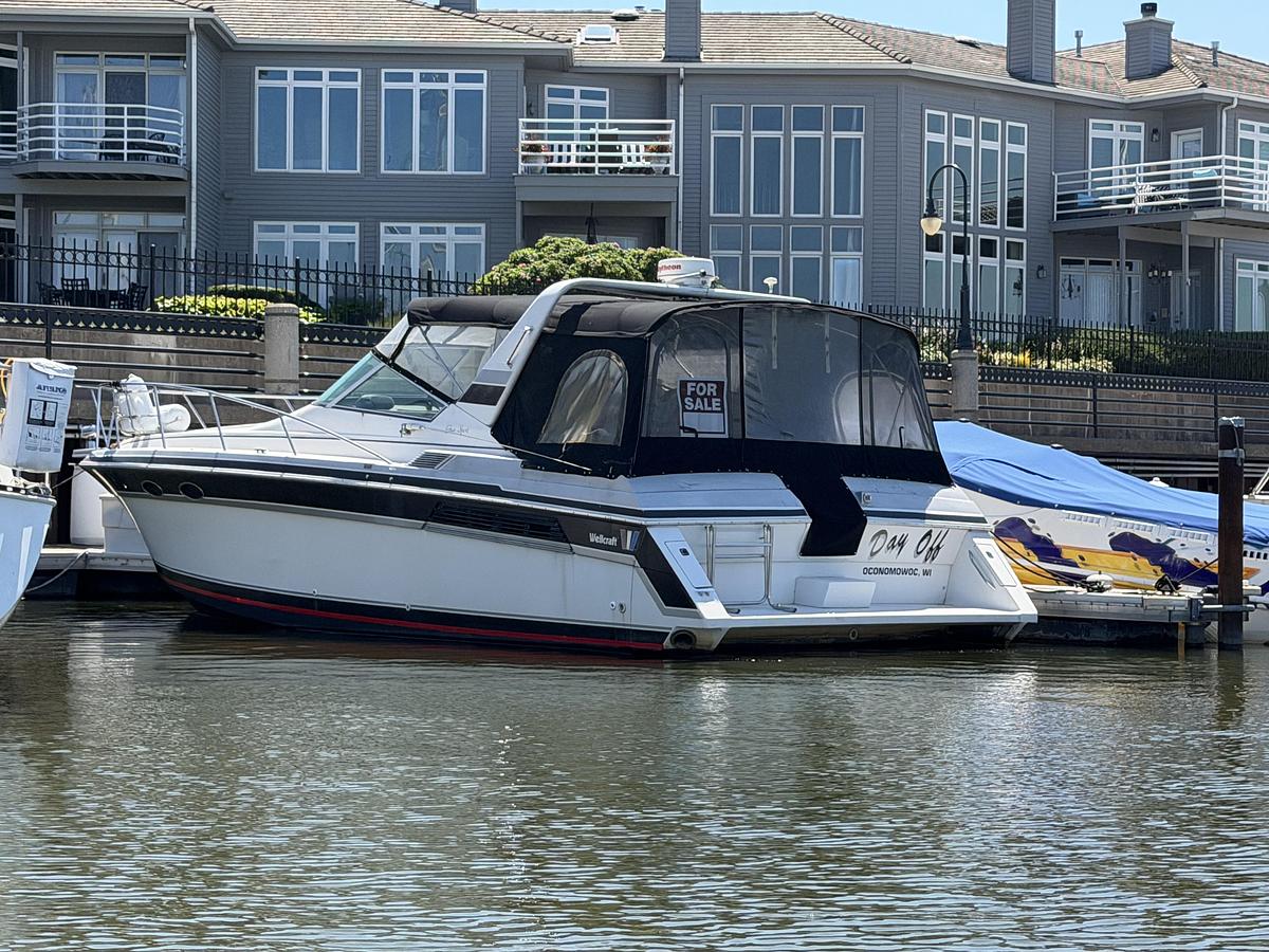 Used 1989 Wellcraft 3400 Gran Sport