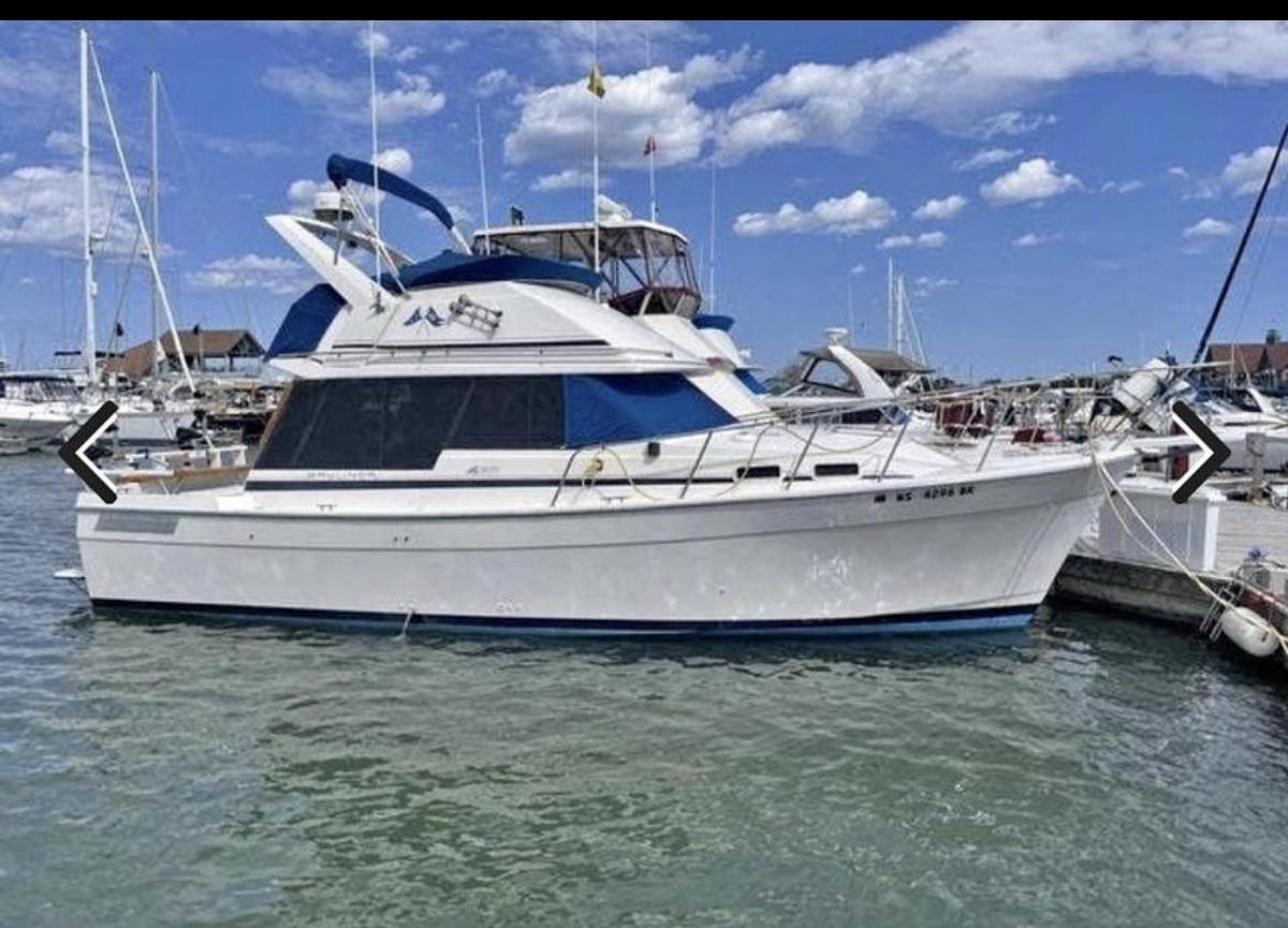Used 1986 Bayliner 3270