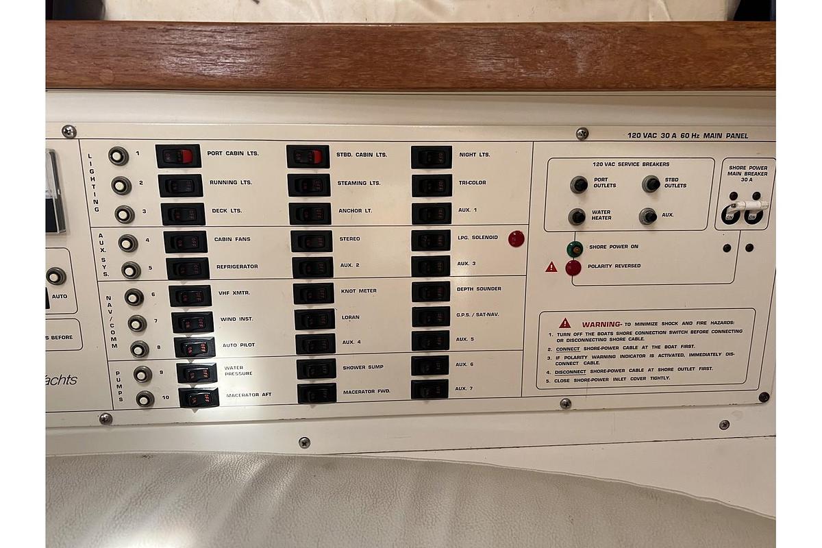 Used 1993 Catalina 42 MKI