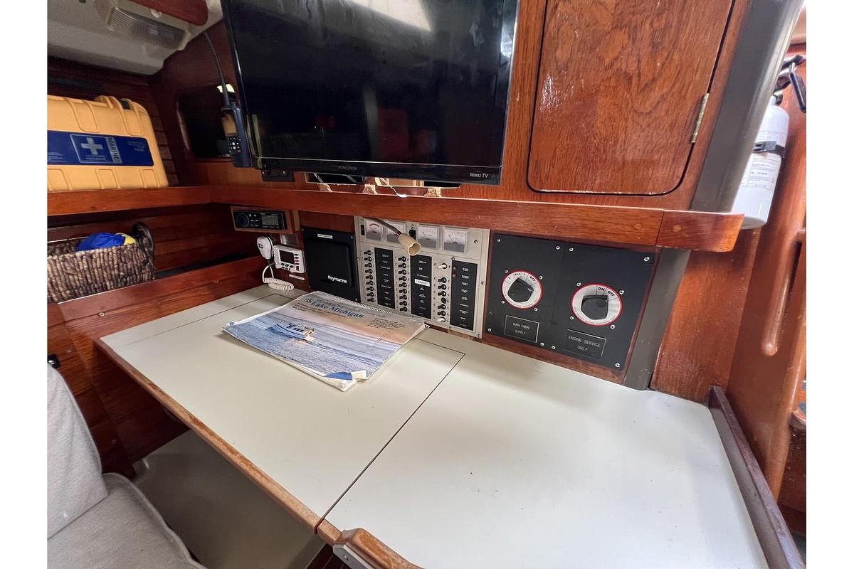 Used 1985 C&C Landfall 39