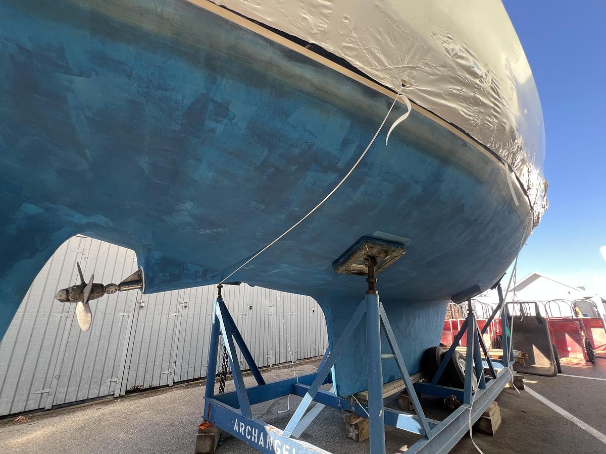 Used 1996 Caliber 35 LRC