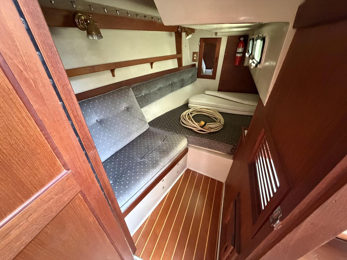 Used 1987 Catalina 34