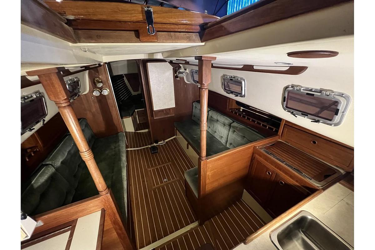 Used 1987 Bayfield 32C