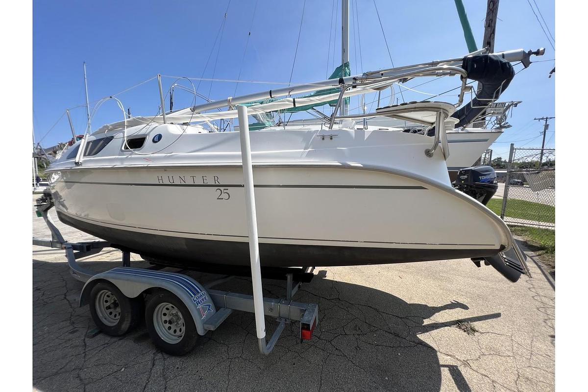 Used 2007 Marlow-Hunter 25