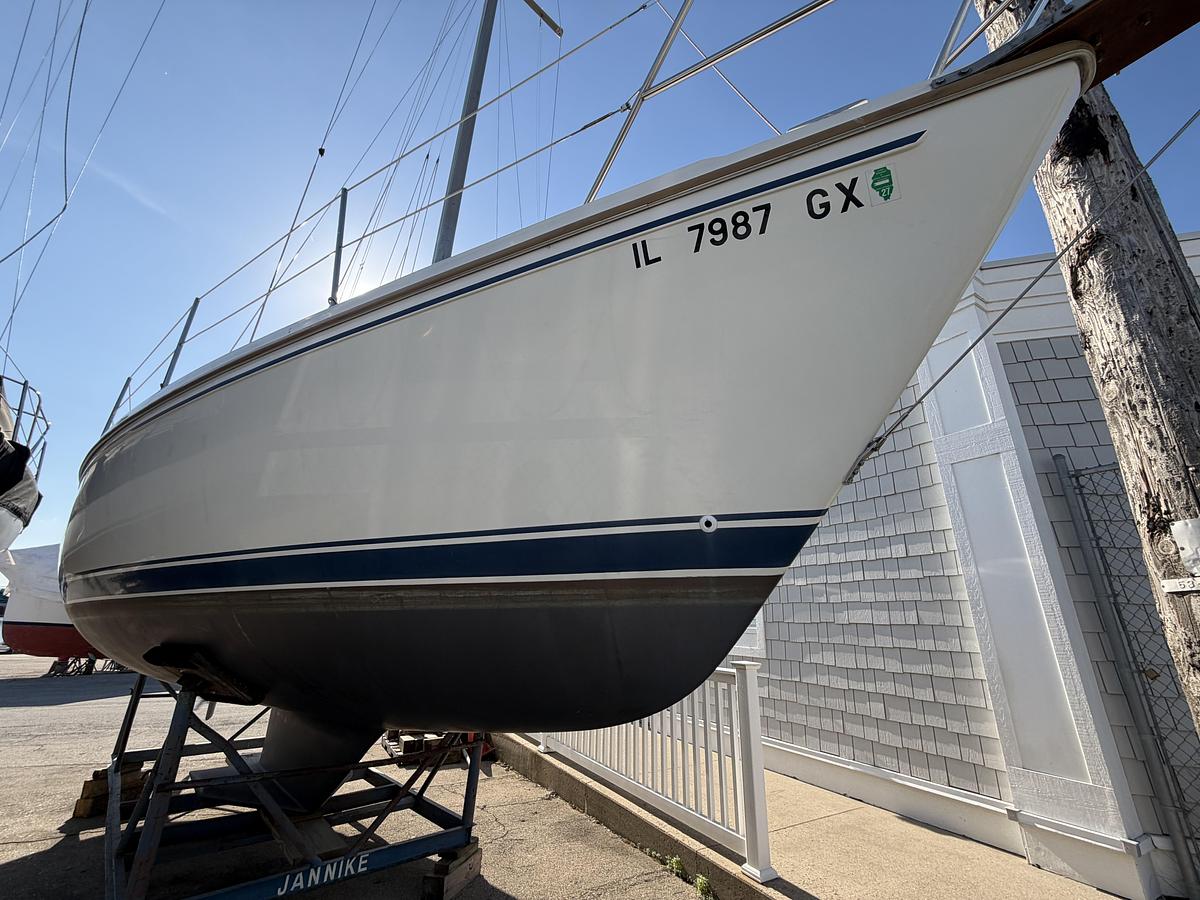 Used 1988 Catalina 30 MKII Tall Rig