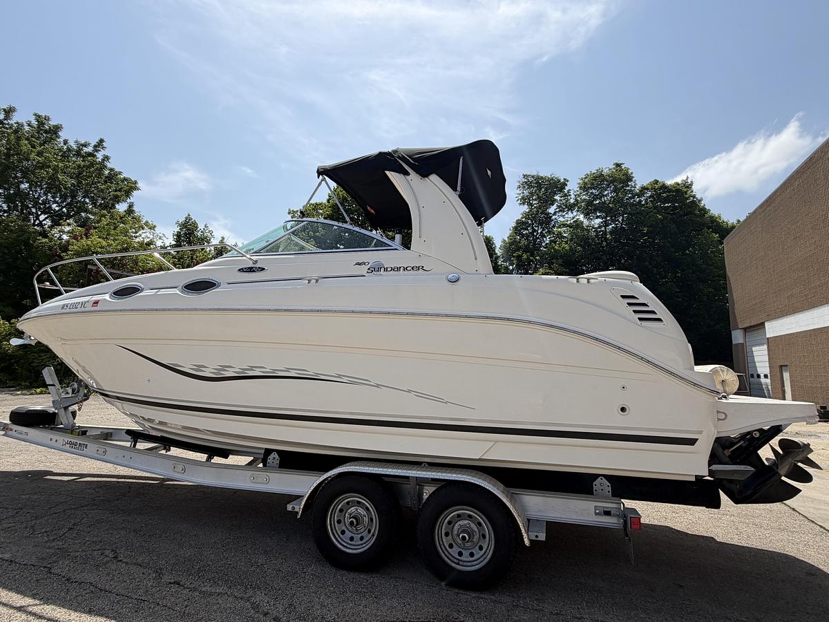 Used 2004 Sea Ray Sundancer 260