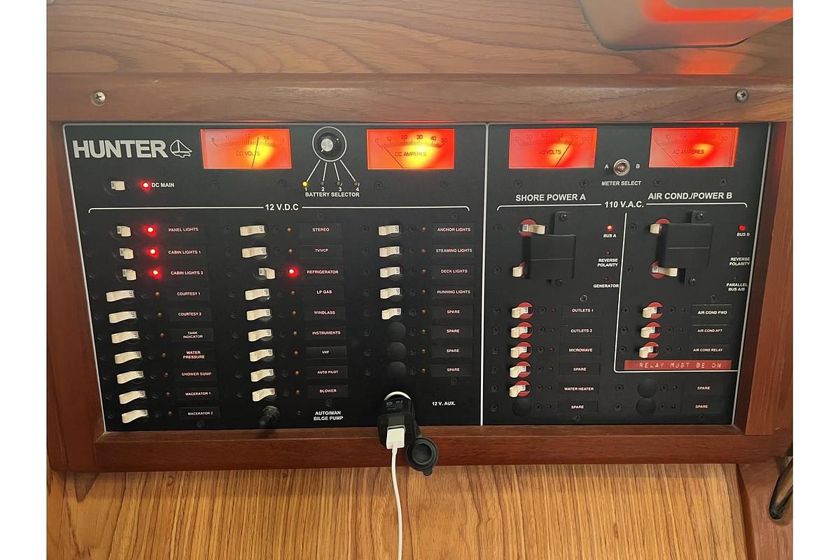 Used 2000 Hunter 410