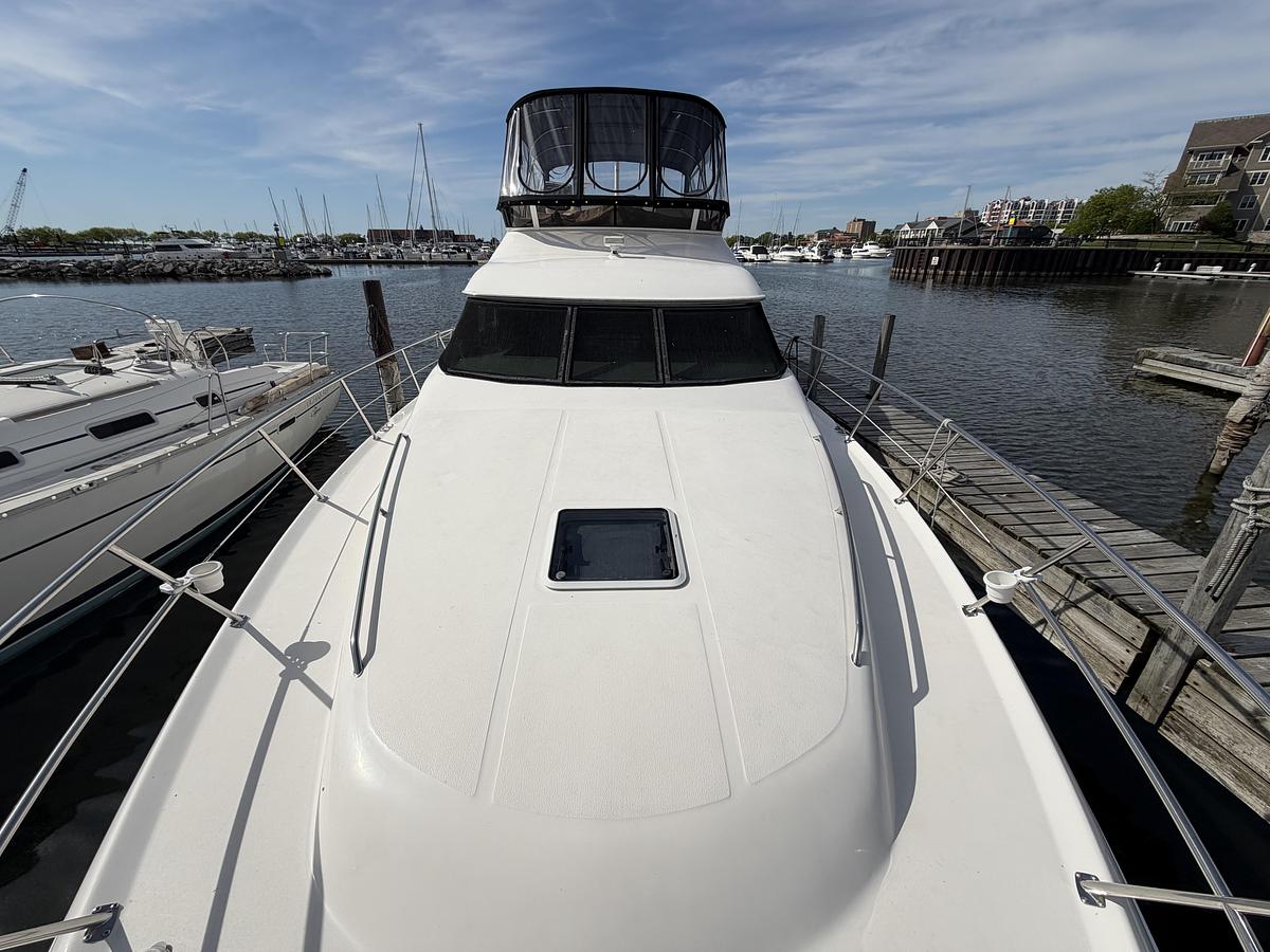 Used 2000 Sea Ray 400 Sedan Bridge