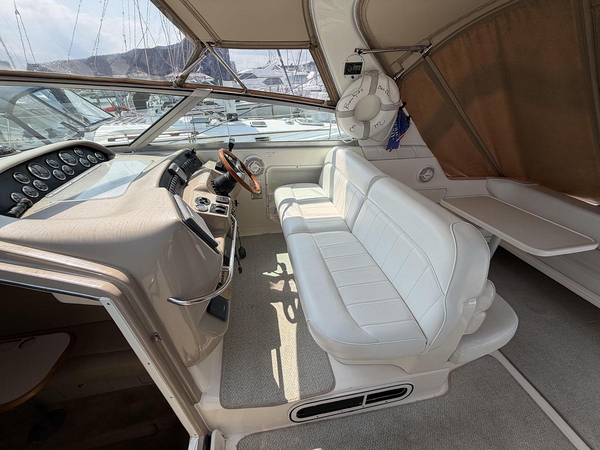Used 1999 Sea Ray Sundancer 330