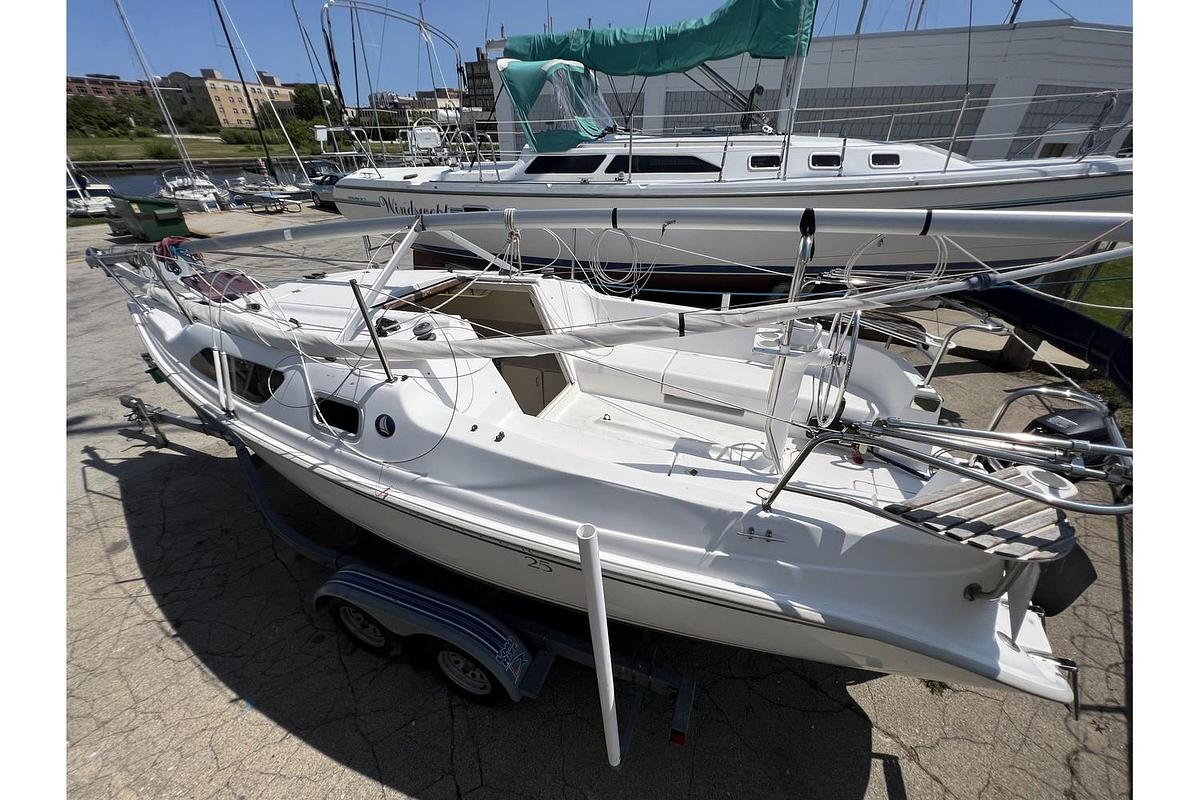 Used 2007 Marlow-Hunter 25