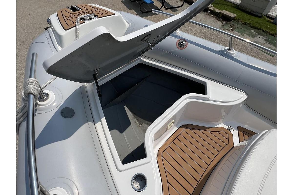 Used 2018 Grand G580